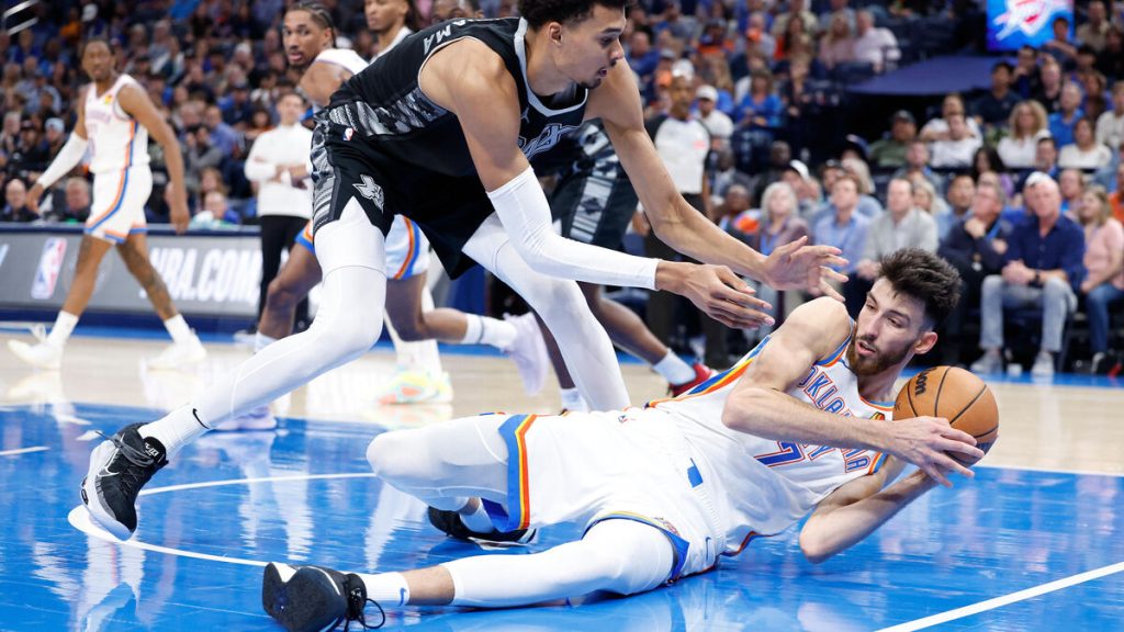 NBA : Victor Wembanyama complètement perdu, les Spurs sèchement battus par le Thunder