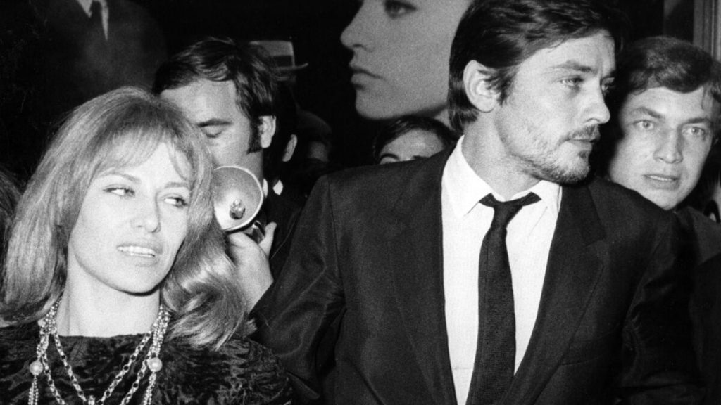 Affaire Markovic : la note secrète qui implique Alain Delon
