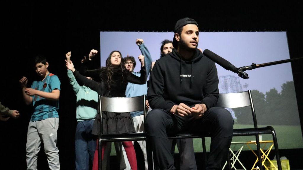 Au théâtre des Amandiers, l’après-Nahel raconté par la jeunesse de Nanterre