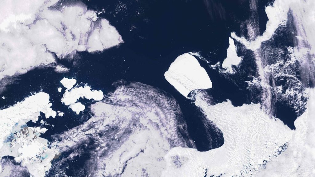 Cet iceberg, grand comme 30 fois Paris, menace de percuter une île britannique