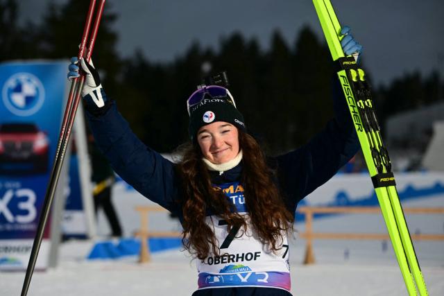 Coupe du monde : Lou Jeanmonnot remporte la poursuite, troisième victoire en autant de courses à Oberhof pour la France