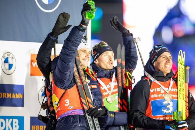 Coupe du monde : Victoire de Quentin Fillon Maillet et triplé français sur le sprint d'Oberhof