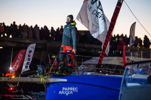 Deuxième du Vendée Globe, Yoann Richomme est passé près de l'abandon dès le deuxième jour