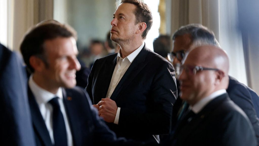 Elon Musk soutient « une internationale réactionnaire » : la charge d’Emmanuel Macron contre le patron de X