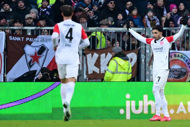 Foot : Grâce à un nouveau but d'Omar Marmoush, Francfort domine Sankt Pauli, Mayence ne s'arrête pas et se classe 4e de Bundesliga
