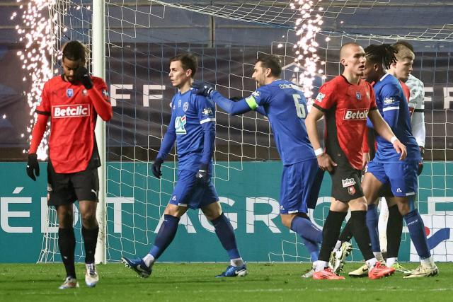Foot : Rennes tombe à Troyes, Cannes (N2) s'offre Lorient en Coupe de France