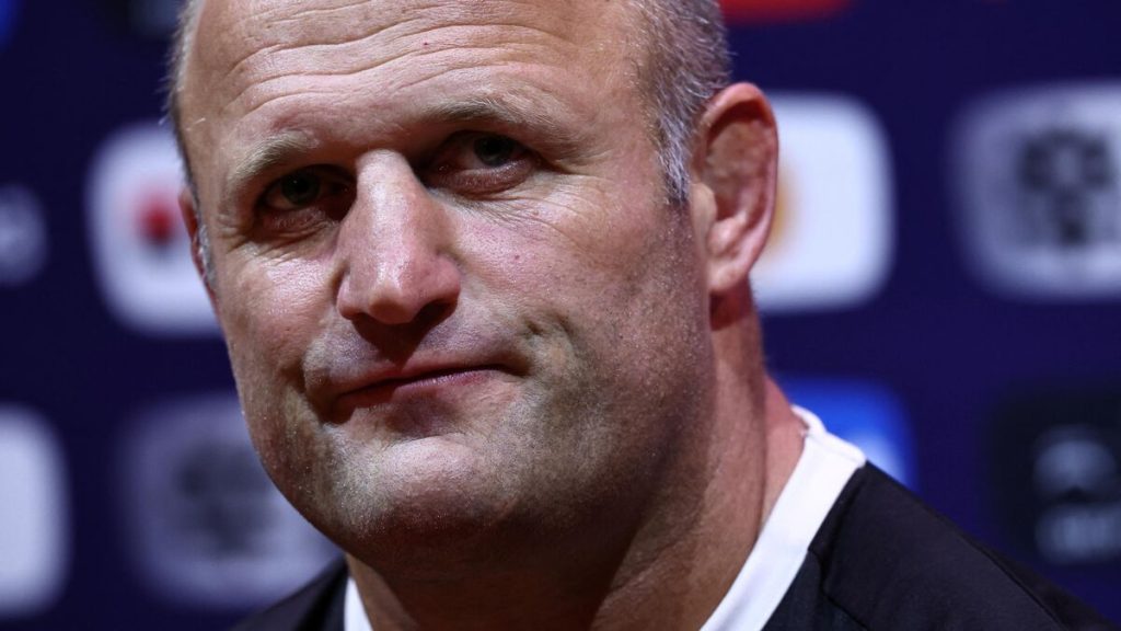 « Il a été ciblé à cause de son rôle » : William Servat, le papa bringue du XV de France rappelé à l’ordre