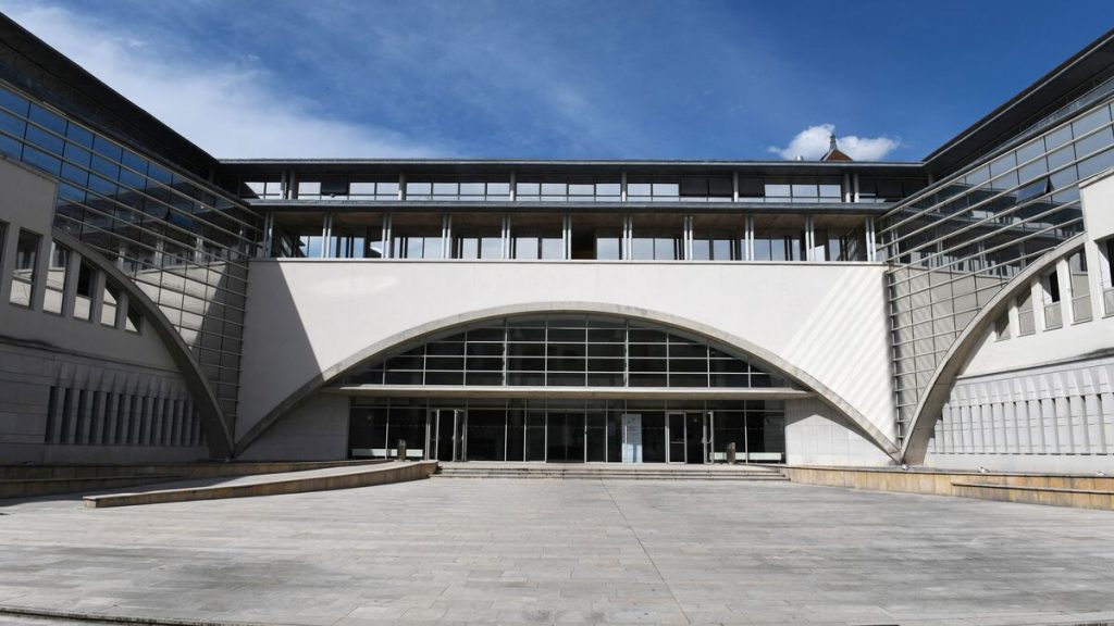 « Je n’avais pas conscience de la gravité » : site d’escort-girl et proxénétisme... un gendarme du Jura condamné