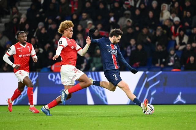 Le PSG accroché par Reims à domicile, Kvara décisif pour ses débuts