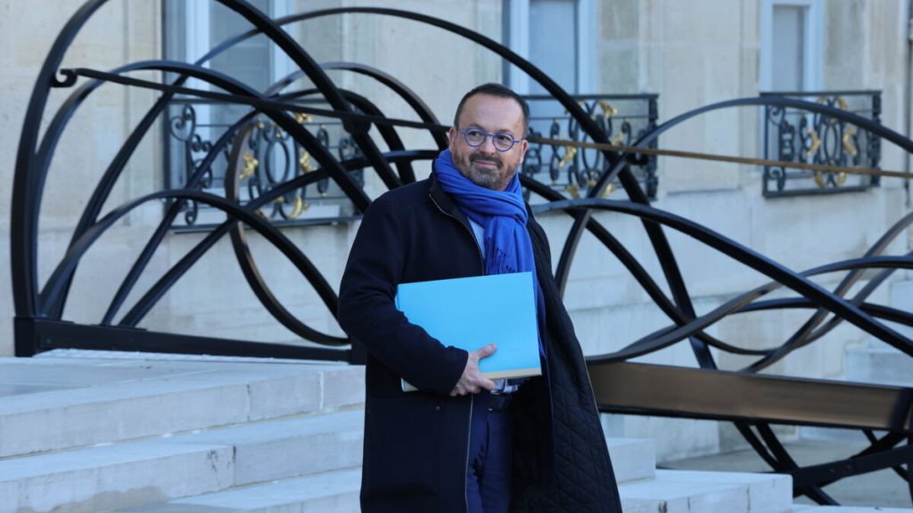 Le pic de l’épidémie de grippe attendu « d’ici une dizaine de jours », selon le ministre de la Santé