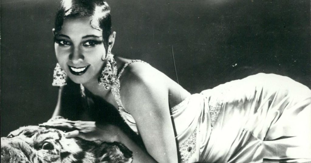 Le premier buste de Marianne à l’effigie de Joséphine Baker, dévoilé samedi à Fleury-Mérogis