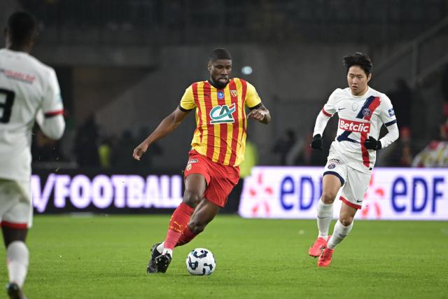 Lens : Will Still confirme la blessure de Kevin Danso, absent lors du succès face à Angers