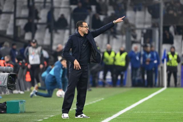Liam Rosenior, après OM-Strasbourg : « Les petits se sont bien accrochés » (Ligue 1)