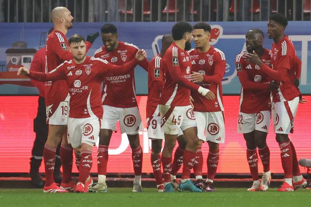 Ligue 1 : Brest se relance et prive un OL apathique du podium