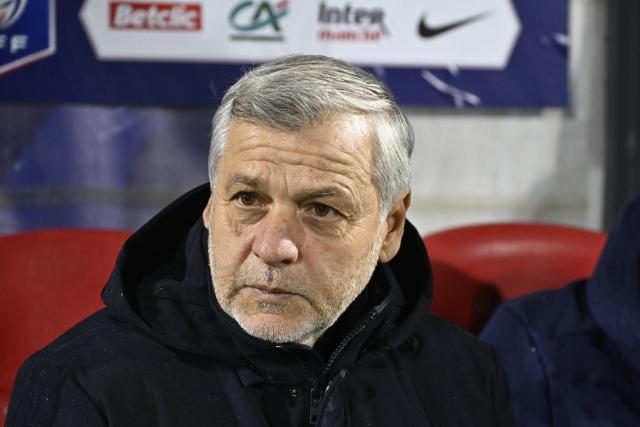 Ligue 1 : « Ceux qui ont envie de jouer pour le LOSC, qu'ils le disent clairement », le coach de Lille Bruno Genesio en colère après le nul à Auxerre