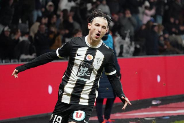 Ligue 1 : En pleine forme avec Angers, Estéban Lepaul a inscrit un but empreint d'émotion face à Auxerre