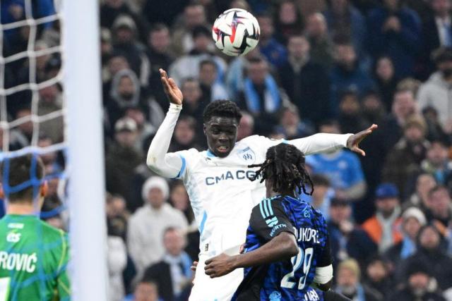 Ligue 1 : Robinio Vaz, l'attaquant de 17 ans qui a changé le visage de l'OM contre Strasbourg