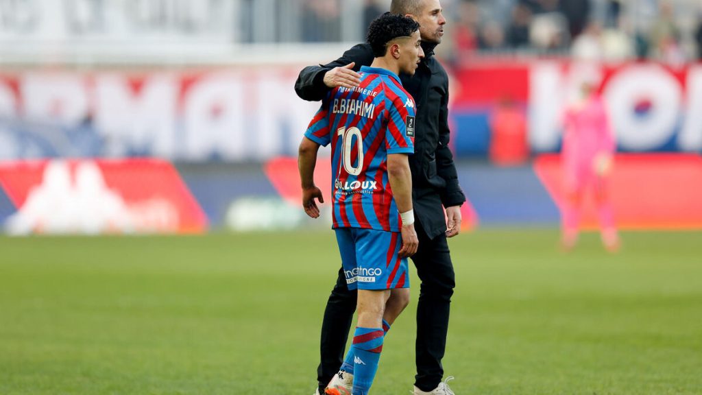Ligue 2 : 7e défaite de rang, terrain envahi, colère des supporters contre Mbappé… le SM Caen pique sa crise