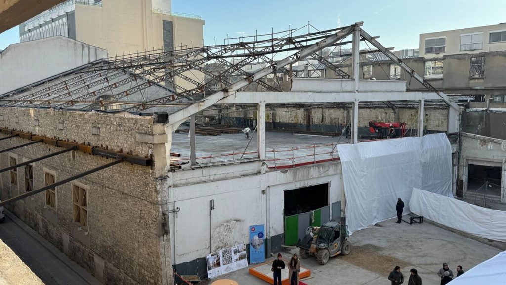 Logements, salle d’escalade… Comment Paris dit adieu à ses anciens garages