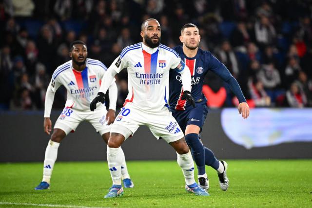 L'OL retrouve Alexandre Lacazette mais perd Ainsley Maitland-Niles pour affronter Fenerbahçe en Ligue Europa