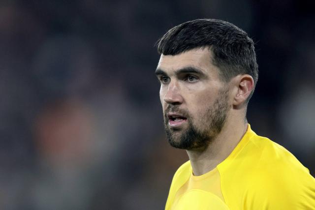 Mercato : Lens fonce sur Mathew Ryan, gardien de l'AS Rome (Transferts)