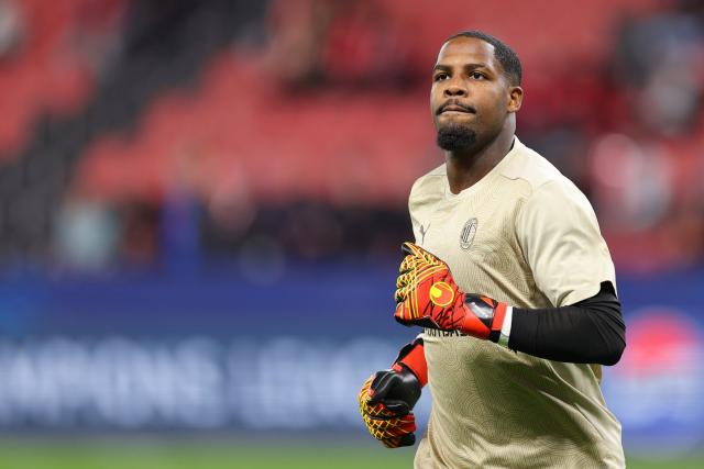 « Mike doit d'abord se préoccuper de ne pas prendre de buts » : nommé capitaine de l'AC Milan, Maignan est d'abord attendu sur ses performances (Serie A)