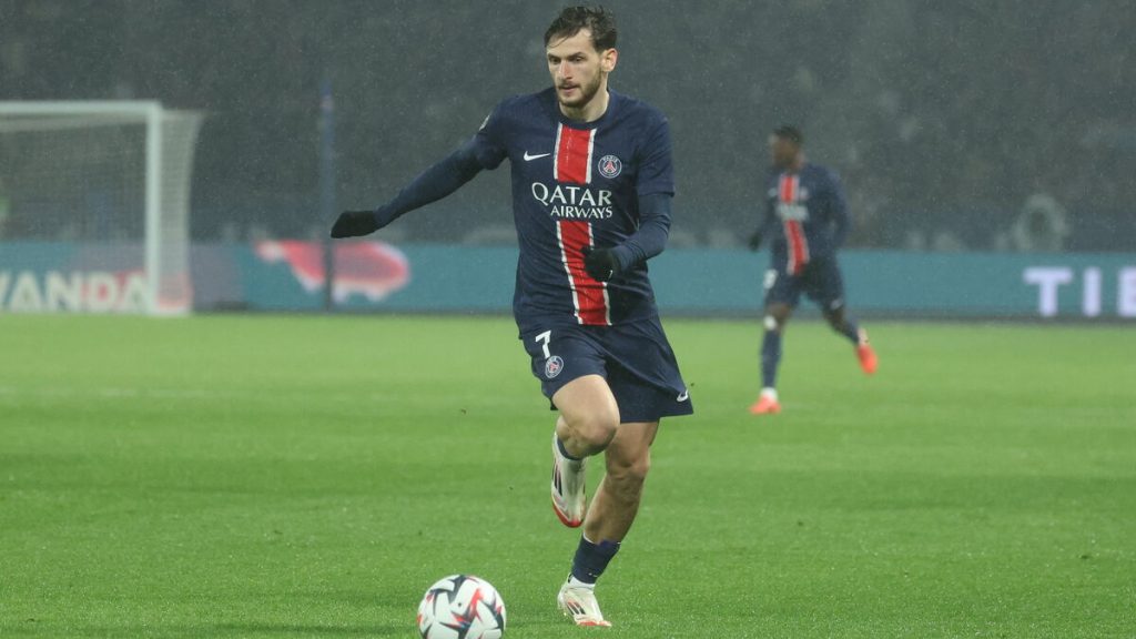 PSG-Reims (1-1) : Khvicha Kvaratskhelia, une première discrète mais décisive