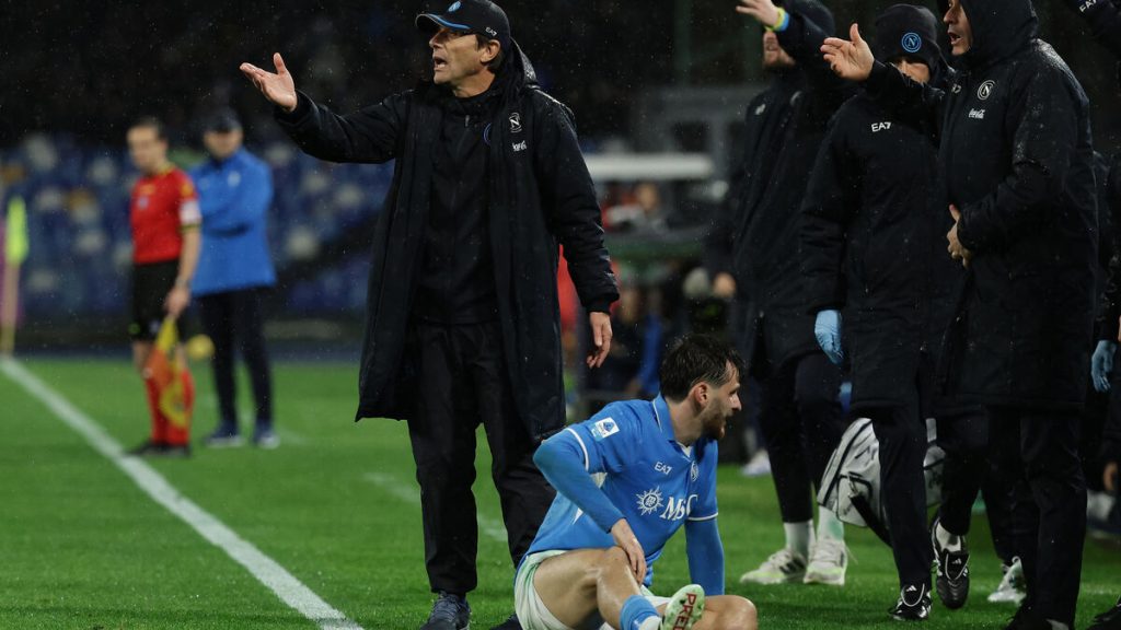 « Personne n’est indispensable » : Conte, coach de Kvaratskhelia à Naples, tacle le nouveau joueur du PSG