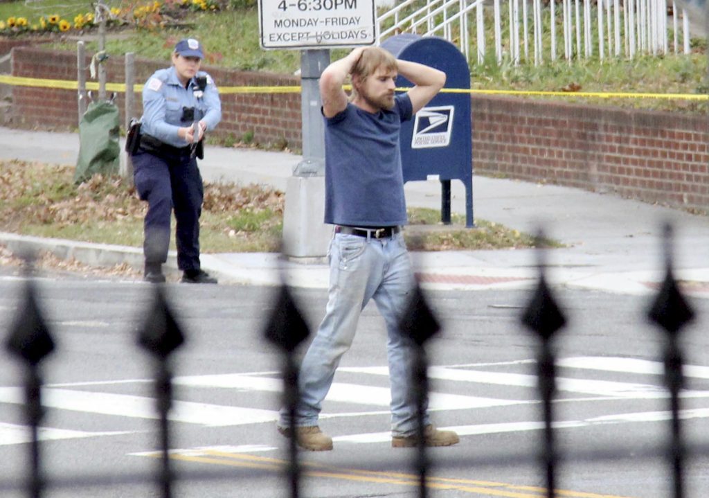 "Pizzagate" gunman killed by police in North Carolina