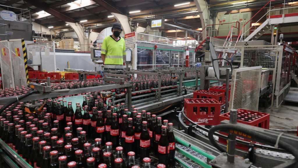 Produits Coca-Cola retirés de la vente : en France, « des quantités minimes sont concernées »