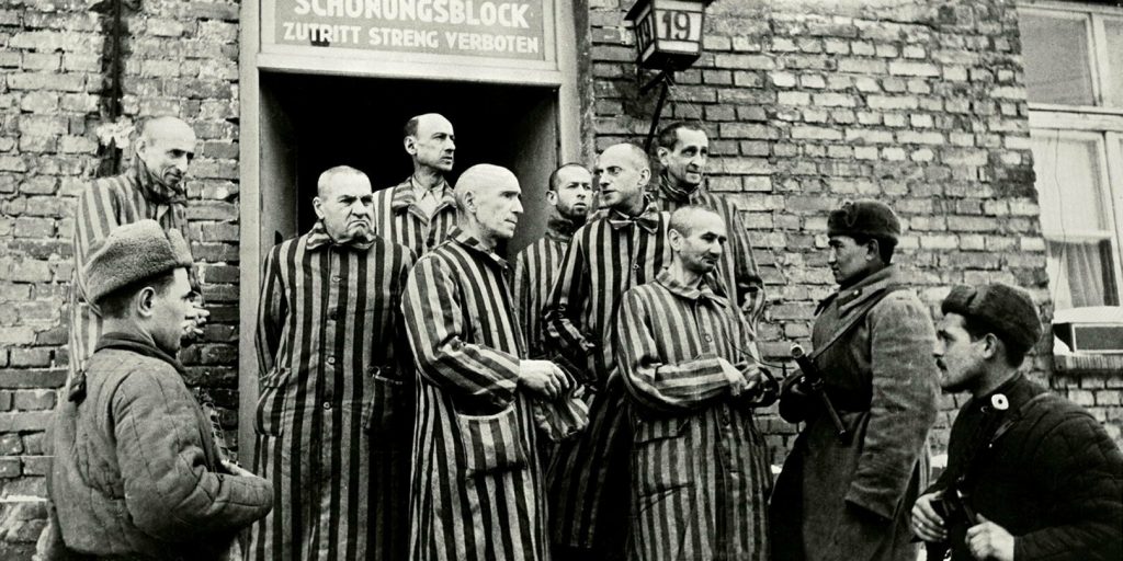 Quand la France découvrit le camp d'Auschwitz