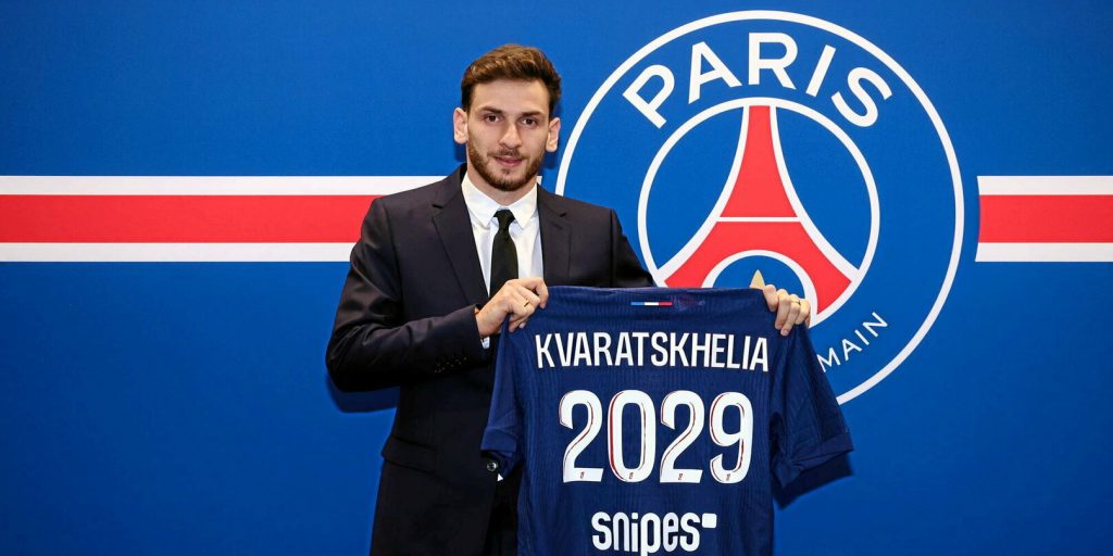 Qui est Khvicha Kvaratskhelia, le nouveau feu follet du Paris Saint-Germain ?