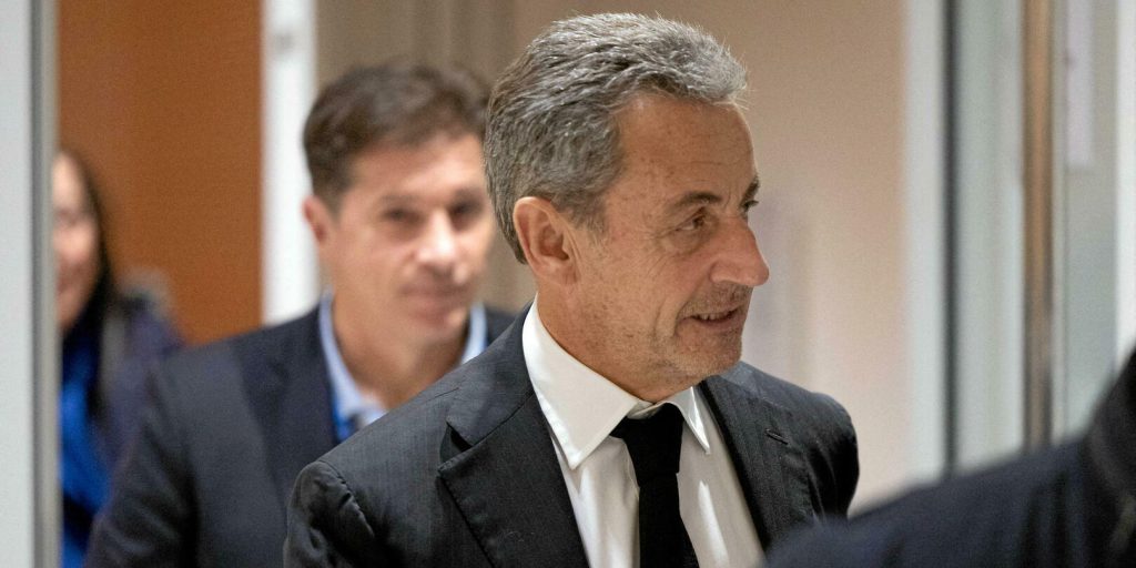 Sarkozy au procès du financement libyen : « Pardon, mais votre question me salit »