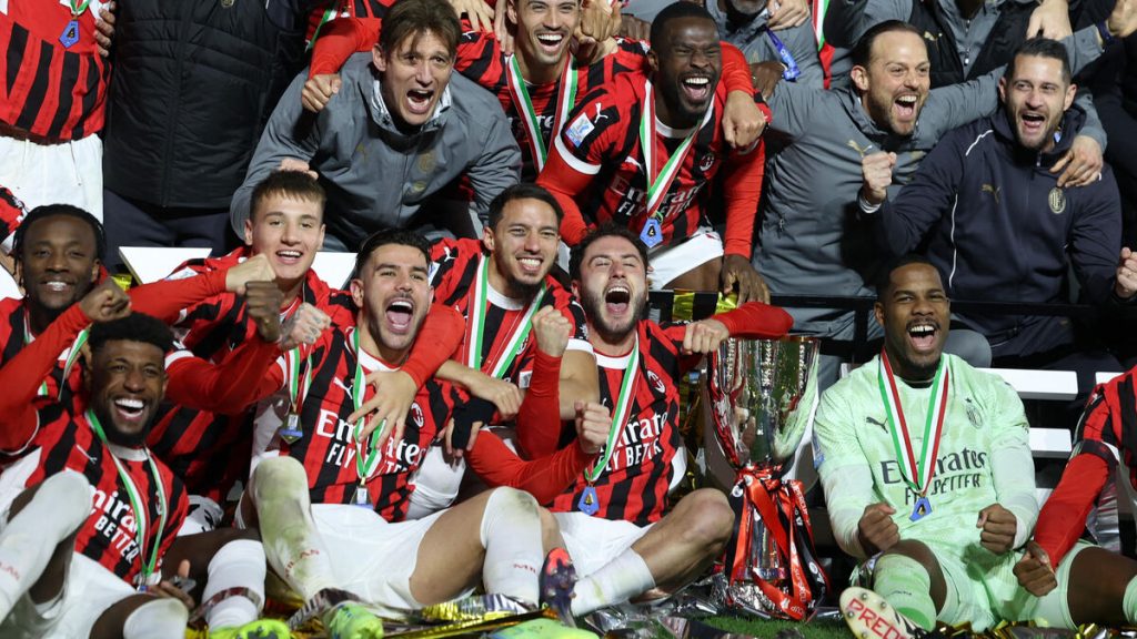 Supercoupe d’Italie : les images du coup franc direct de Théo Hernandez et du sacre de l’AC Milan face à l’Inter