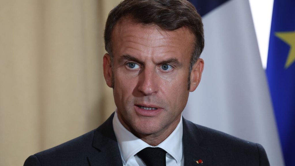 Un rapport d’une commission de chercheurs sur la colonisation française au Cameroun remis à Emmanuel Macron