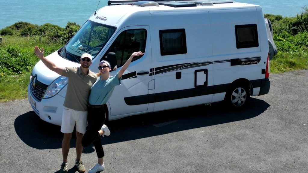 Une ex-Miss Auvergne termine son tour de France des déserts médicaux : « J’encourage tous les jeunes médecins à le faire »