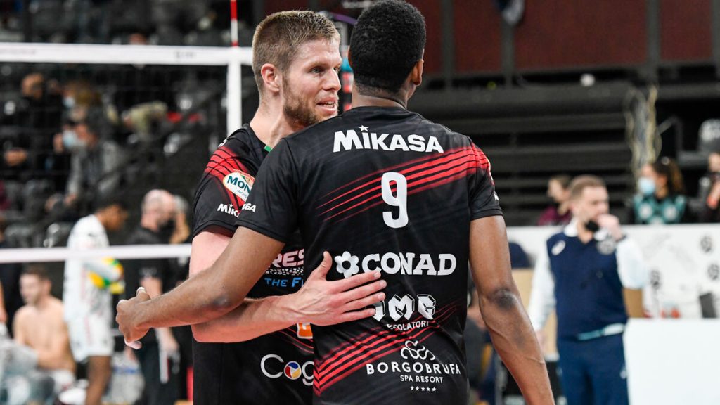 Volley : un renfort de poids pour Paris avant les playoffs