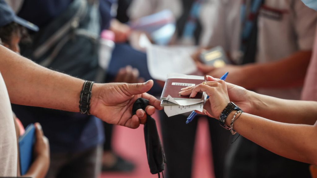 Voyage : quel passeport permet d’aller dans le plus de pays ?