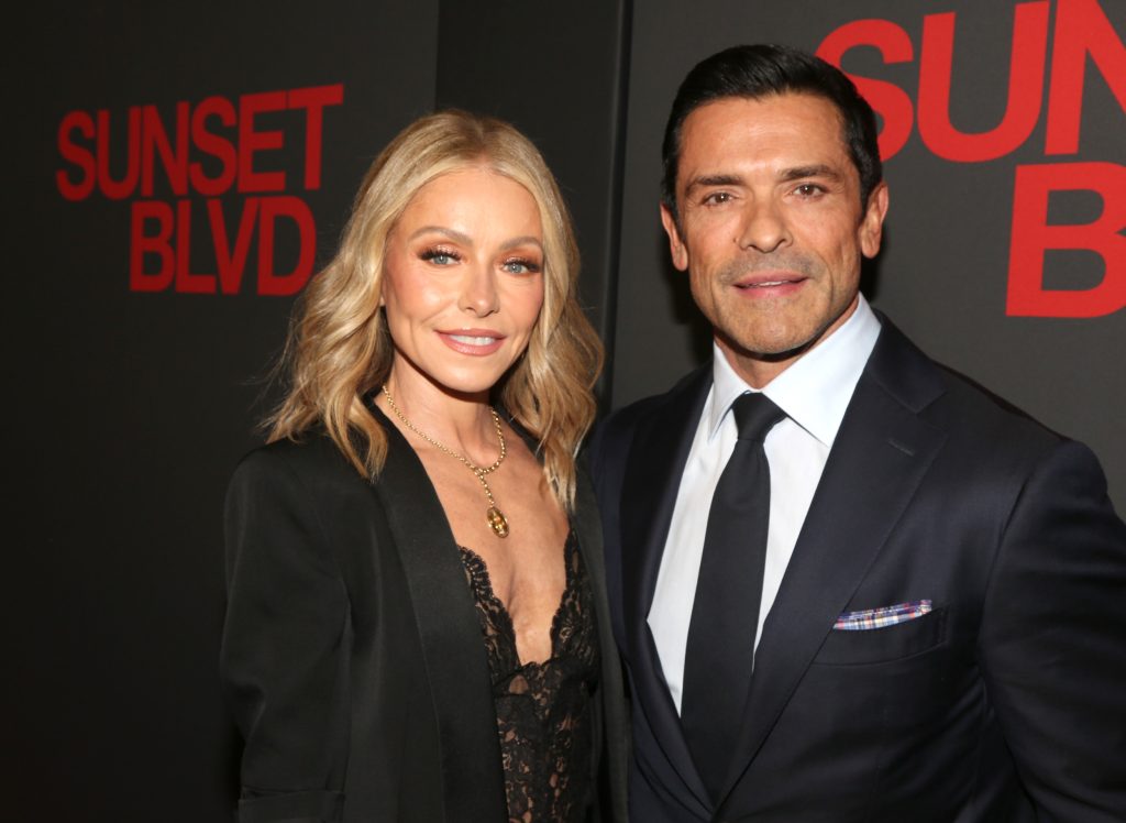 Kelly Ripa and Mark Consuelos