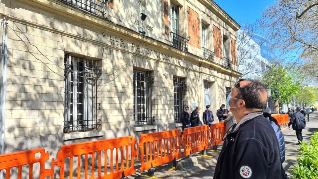 Agrandissement de mosquée contre projet pour l’emploi : entre Nanterre et l’État, le bras de fer continue