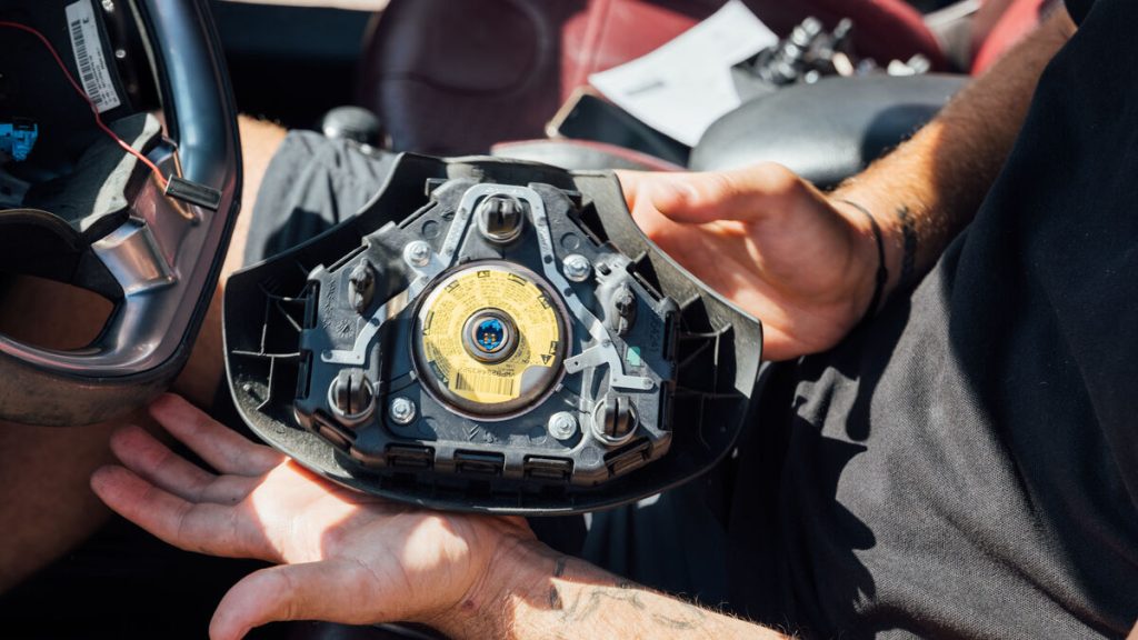 Airbags défectueux : 30 marques concernées par le rappel, votre voiture en fait-elle partie ? Notre simulateur