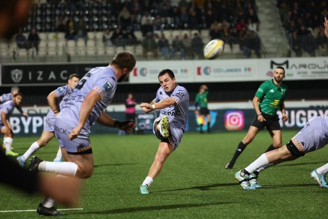 Aix domine Mont-de-Marsan et met la pression sur Béziers en haut du classement de Pro D2