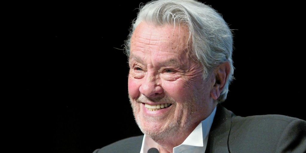 Alain Delon : ses enfants toujours en guerre pour la succession