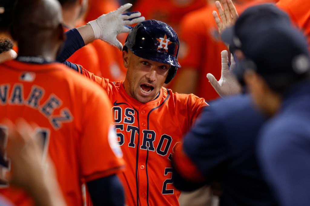 Alex Bregman predicted to sign soon