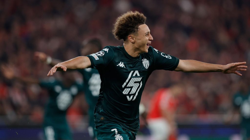 Benfica-Monaco : la vidéo du but d’Eliesse Ben Seghir après un magnifique travail collectif des Monégasques