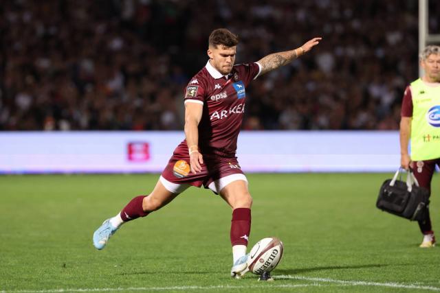 « Ça fait partie du jeu » : Matthieu Jalibert sur son absence en équipe de France face à l'Italie