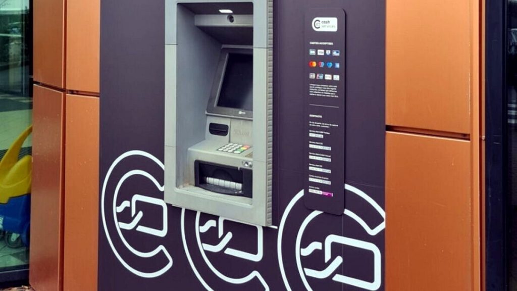 Cash services : déjà 300 distributeurs de billets communs à la Société générale, la BNP et au Crédit mutuel