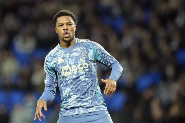 Chuba Akpom (Lille) qualifié pour le 8e de finale de Coupe de France contre Dunkerque mardi