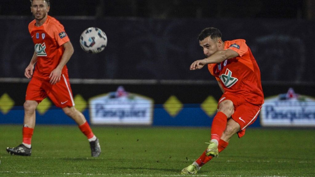 Coupe de France : la vidéo de l’incroyable lob depuis le milieu de terrain de l’AS Cannes contre Guingamp