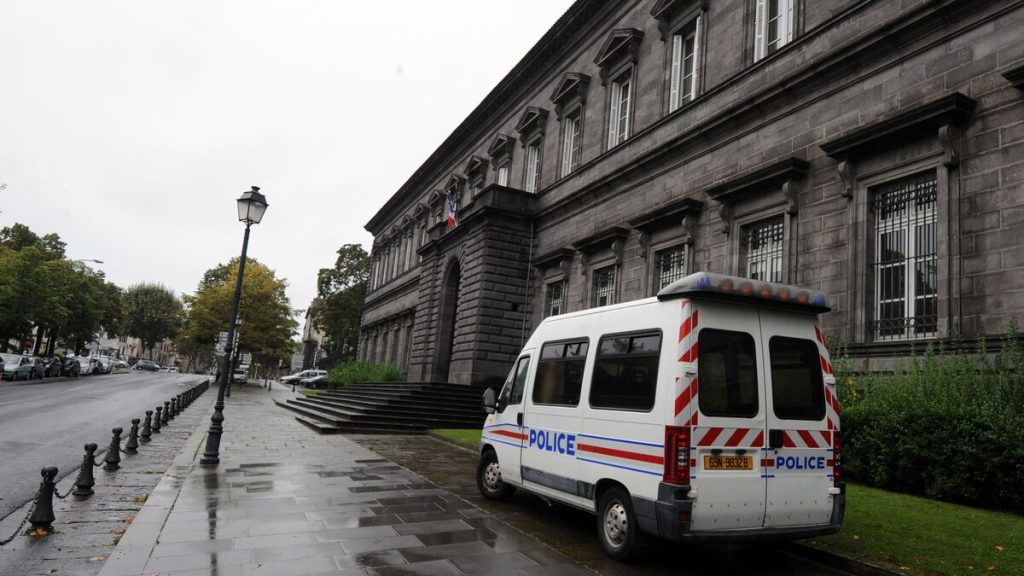 « Dès qu’il voyait une adolescente, il la tripotait » : un pédocriminel jugé après quarante ans d’abus sexuels
